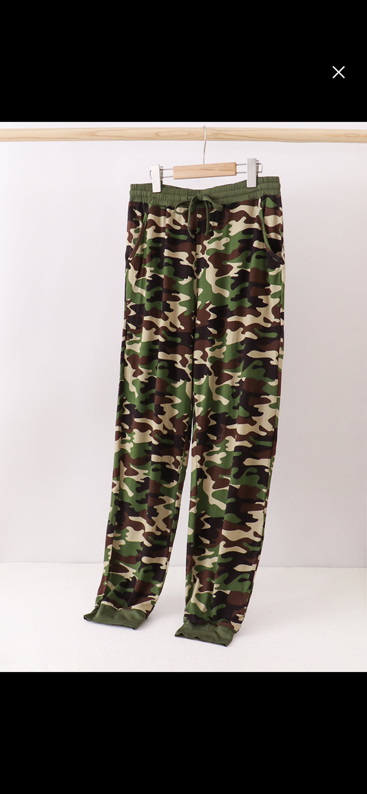 Men’s camo bamboo joggers